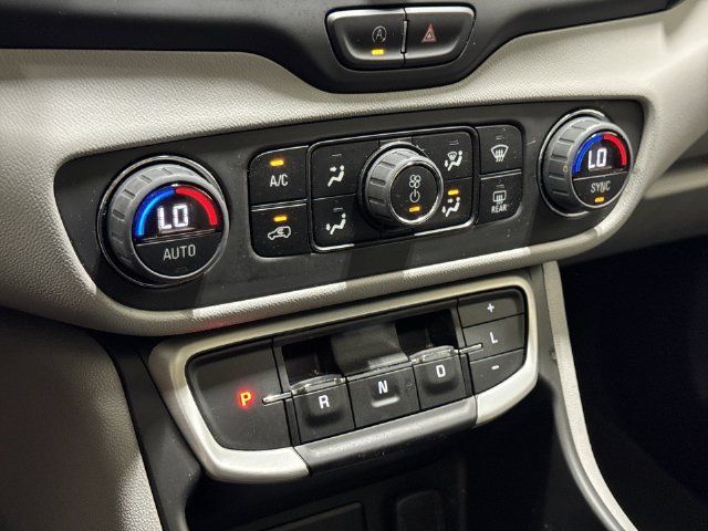 Certified 2023 GMC Terrain SLE w/ Driver Convenience Package AWD/4WD image 20