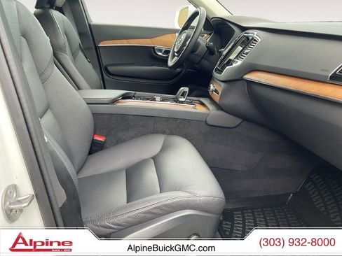 Used 2024 Volvo XC90 B5 Plus image 15