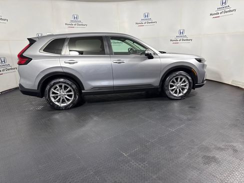 Used 2024 Honda CR-V EX-L image 3