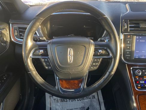 Used 2019 Lincoln Continental Reserve w/ Rear-seat Package image 20