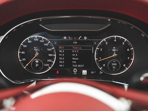 Used 2024 Bentley Continental GT image 44