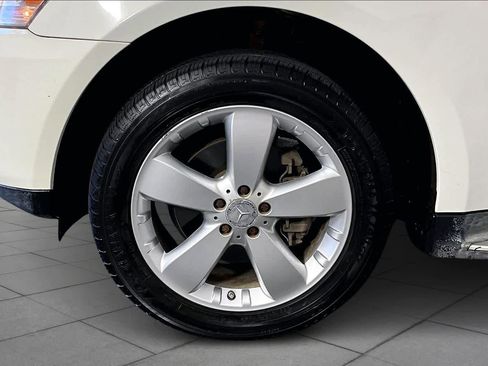 Used 2011 Mercedes-Benz ML 350 2WD image 9