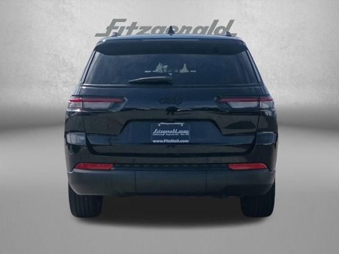 Used 2023 Jeep Grand Cherokee L Laredo AWD/4WD image 6