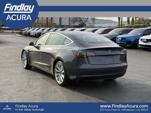 Used 2018 Tesla Model 3 Long Range image 4