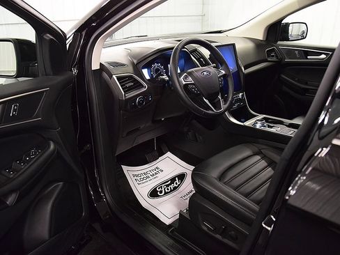 Used 2023 Ford Edge SEL w/ Convenience Package AWD/4WD image 16