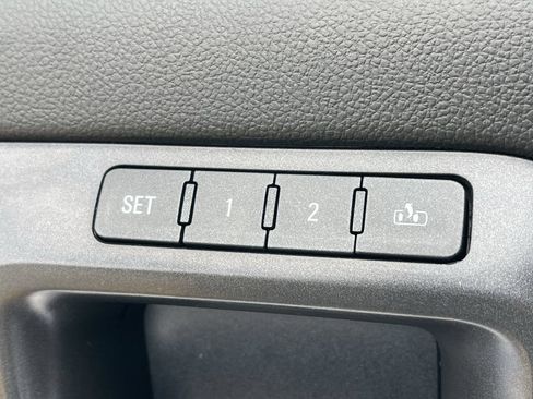 Used 2018 Chevrolet Silverado 2500 LTZ w/ Vortec Plus Package AWD/4WD image 25