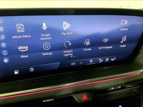 Used 2025 Buick Envision Preferred image 6