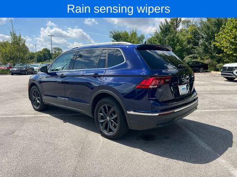 Certified 2024 Volkswagen Tiguan SE w/ Panoramic Sunroof Package FWD image 11