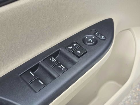 Used 2015 Honda Accord EX-L image 24