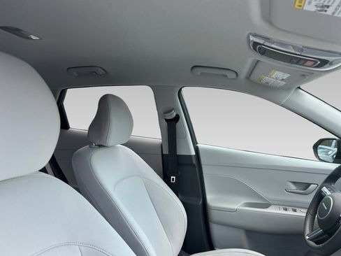 New 2025 Hyundai Kona SEL image 8
