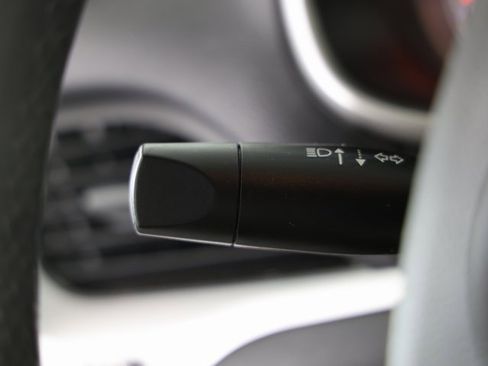 Used 2015 Jeep Cherokee Trailhawk image 12