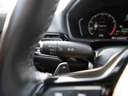 Used 2025 Honda Civic Sport image 13