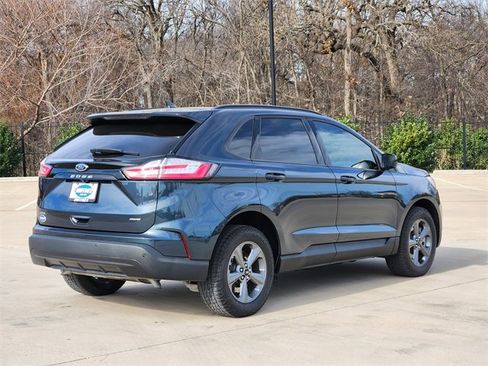 Used 2024 Ford Edge SEL w/ Sport Appearance Package image 7