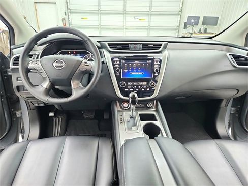 Used 2024 Nissan Murano SV w/ SV Midnight Edition Package image 23