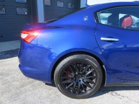 Used 2019 Maserati Ghibli S Q4 AWD/4WD image 38