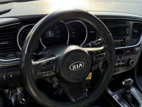 Used 2015 Kia Optima LX image 12