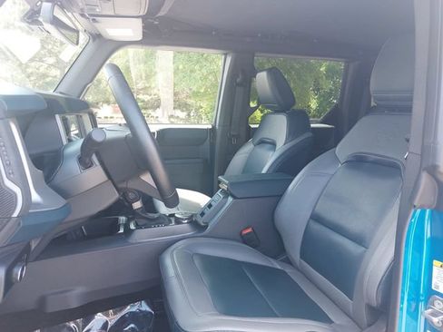Used 2024 Ford Bronco Outer Banks AWD/4WD image 15