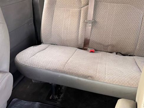 Used 2017 Chevrolet Express 3500 LT w/ LT Preferred Equipment Group RWD image 13