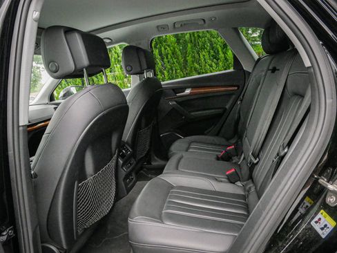 Used 2021 Audi Q5 2.0T Premium Plus AWD/4WD image 8