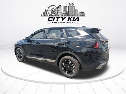 New 2026 Kia Sportage LX w/ LX Convenience Package FWD image 4