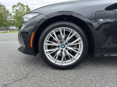 Used 2023 BMW 330e xDrive w/ Driving Assistance Package AWD/4WD image 25