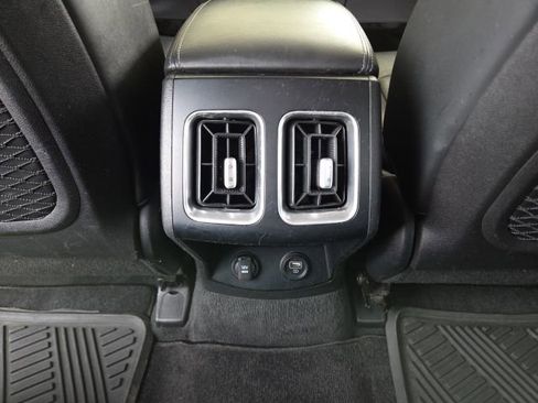 Used 2021 Kia Sorento EX image 30