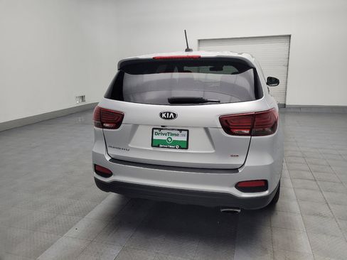 Used 2019 Kia Sorento L image 7