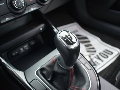 Used 2020 Kia Forte GT image 23