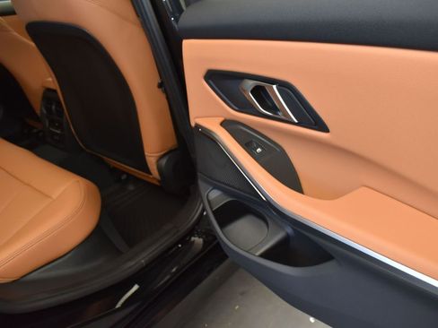 New 2026 BMW 330i Sedan w/ Convenience Package RWD image 21