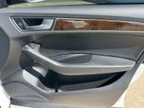 Used 2015 Audi Q5 2.0T Premium Plus w/ Technology Package image 3