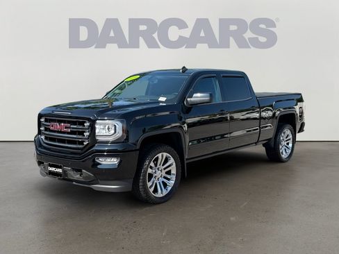Used 2018 GMC Sierra 1500 SLT w/ All Terrain Package AWD/4WD image 3