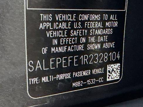 Used 2024 Land Rover Defender 110 SE AWD/4WD image 27