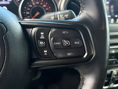 Certified 2022 Jeep Wrangler Unlimited Sport image 23