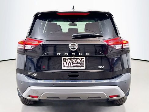 Used 2021 Nissan Rogue SV FWD image 5