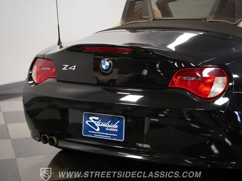 Used 2006 BMW Z4 3.0i RWD image 27