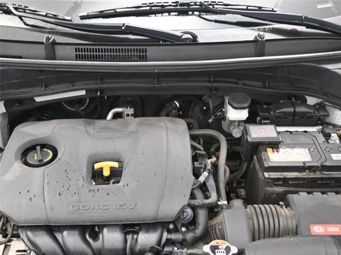 Used 2021 Kia Soul LX image 10