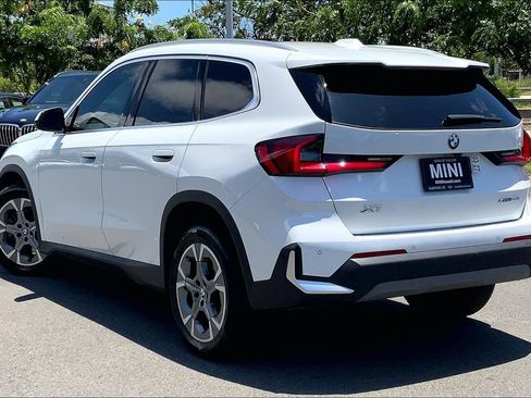 Used 2023 BMW X1 xDrive28i w/ Convenience Package AWD/4WD image 11