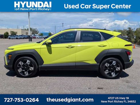 Used 2024 Hyundai Kona SEL FWD image 2