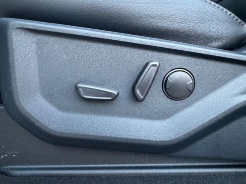 New 2026 Ford F350 Lariat w/ Lariat Premium Package image 28