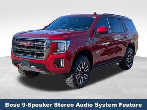 Used 2024 GMC Yukon AT4 w/ Technology Package AWD/4WD image 9