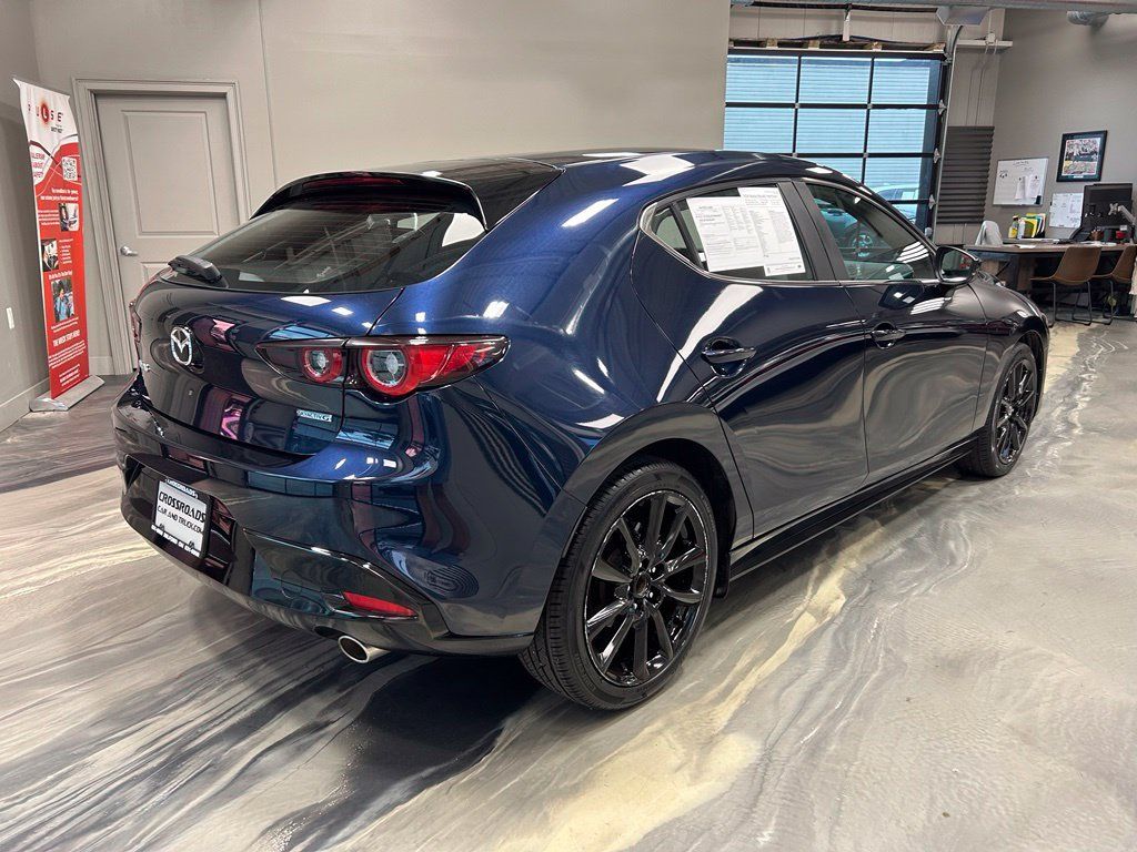 Used 2024 MAZDA MAZDA3 s FWD image 25