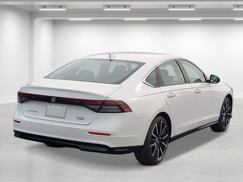 New 2026 Honda Accord Touring image 3