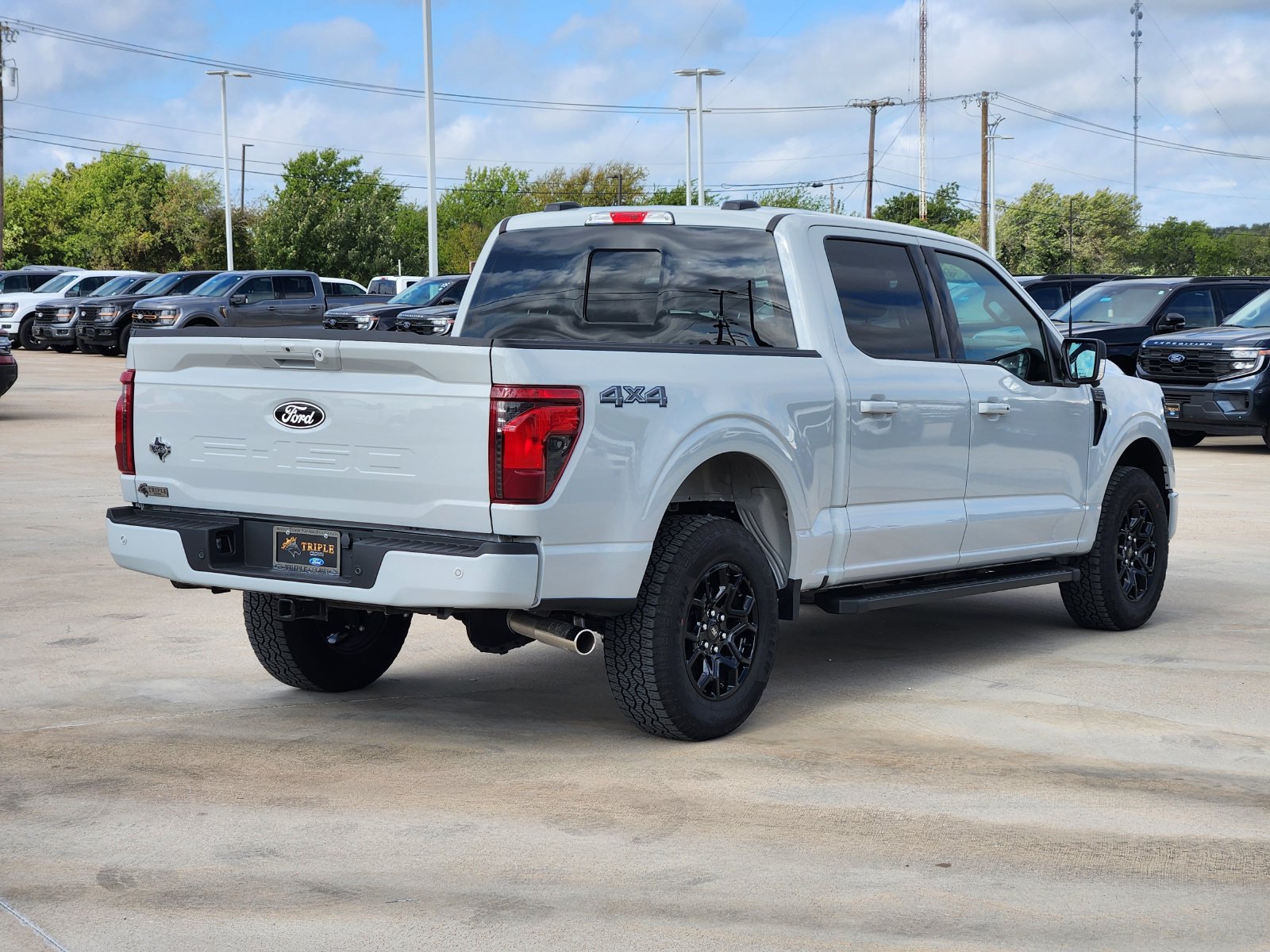 Used 2026 Ford F150 XLT w/ Equipment Group 302A MID AWD/4WD image 5