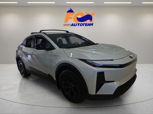 New 2026 Toyota C-HR AWD/4WD image 5