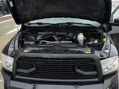 Used 2018 RAM 2500 SLT image 34