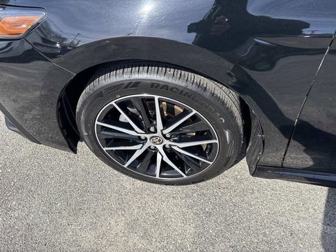 Used 2023 Toyota Camry SE FWD image 13