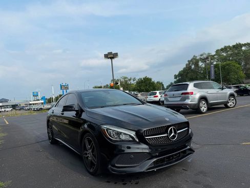 Used 2018 Mercedes-Benz CLA 250 4MATIC image 3