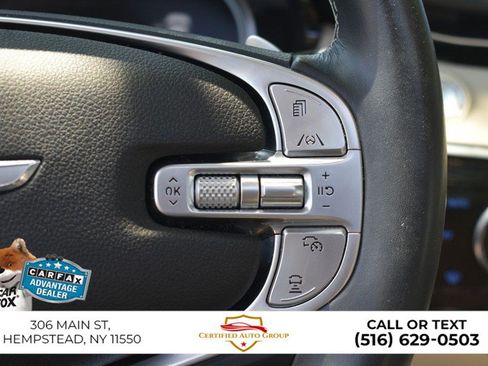 Used 2022 Genesis GV70 2.5T AWD/4WD image 17