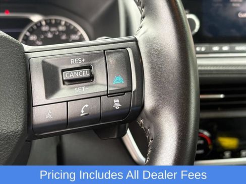 Certified 2025 Nissan Rogue SV AWD/4WD image 15