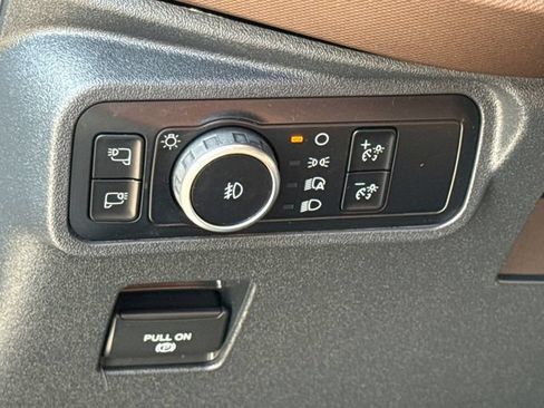 Certified 2024 Ford Bronco Heritage Edition AWD/4WD image 22